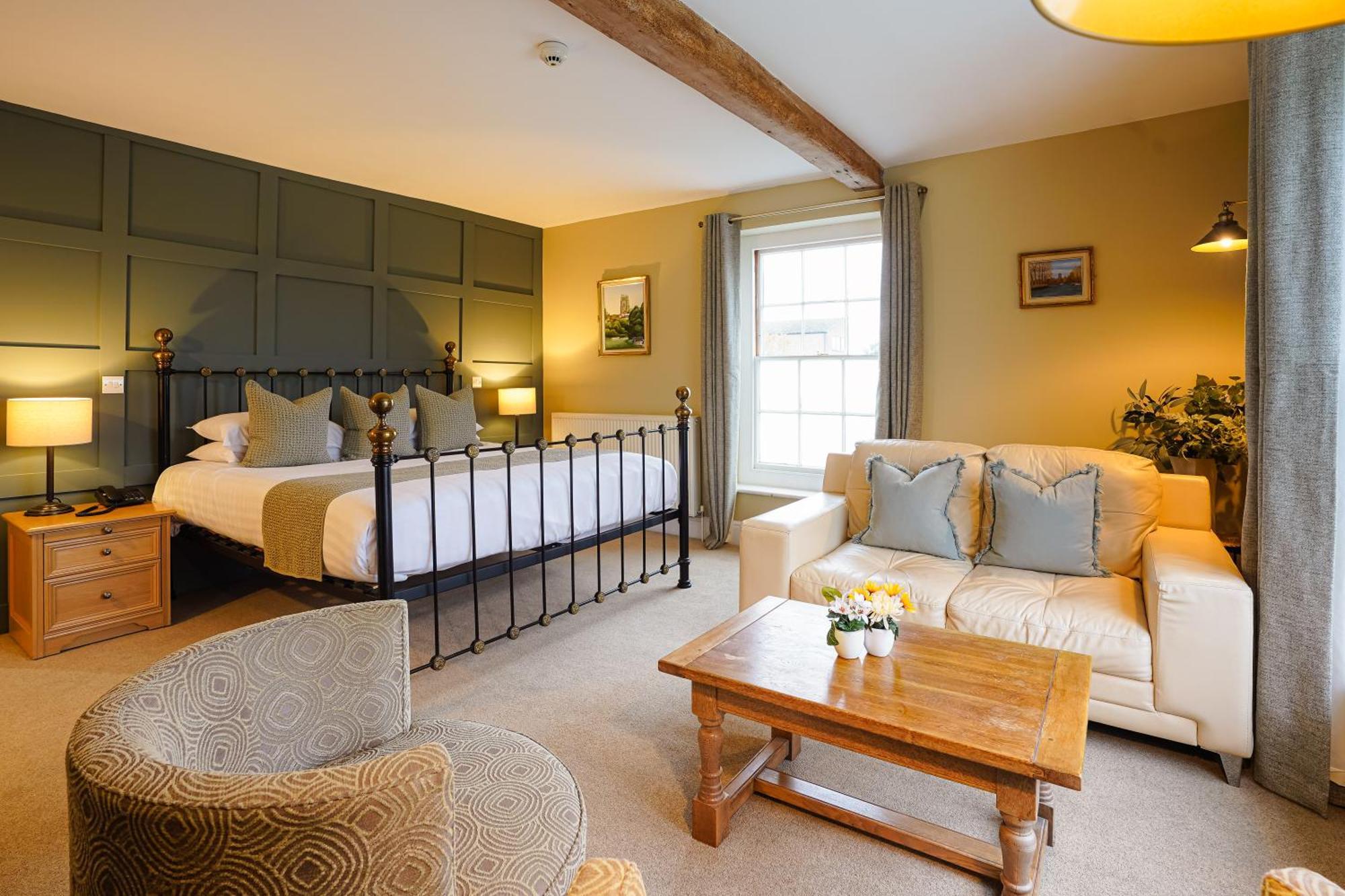 Waveney House Hotel Бекклс Екстер'єр фото