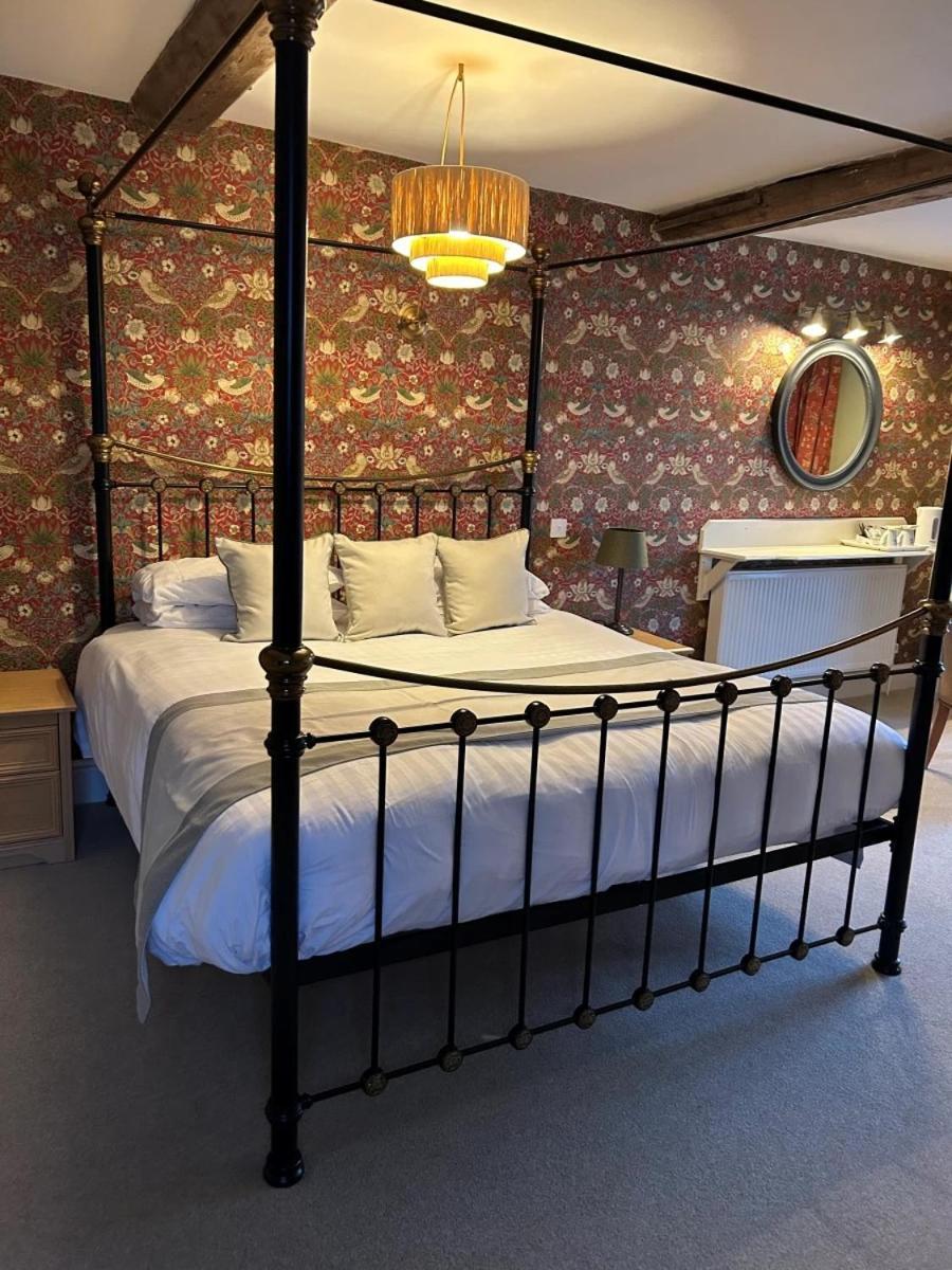 Waveney House Hotel Бекклс Екстер'єр фото