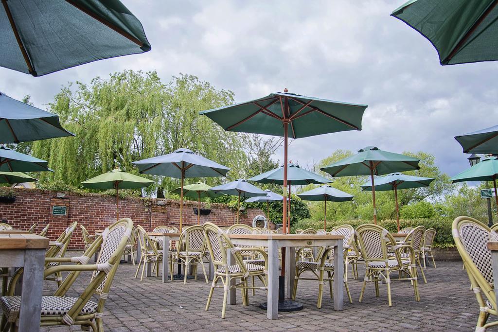 Waveney House Hotel Бекклс Екстер'єр фото