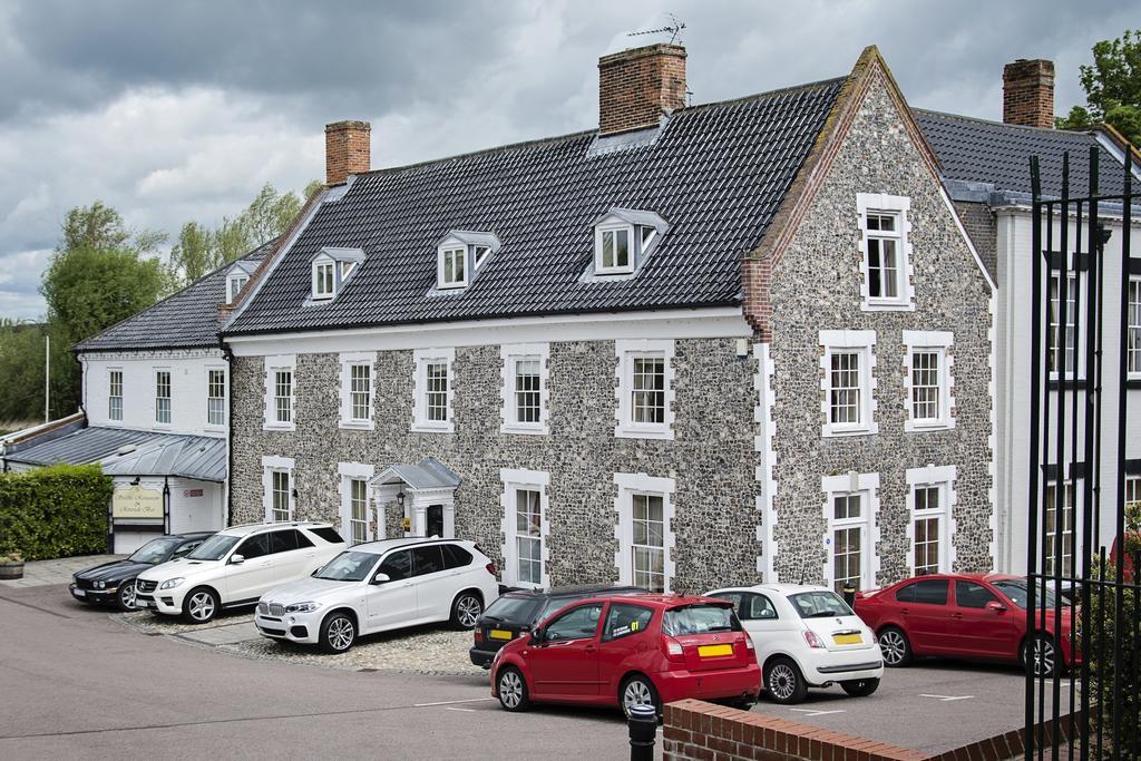 Waveney House Hotel Бекклс Екстер'єр фото